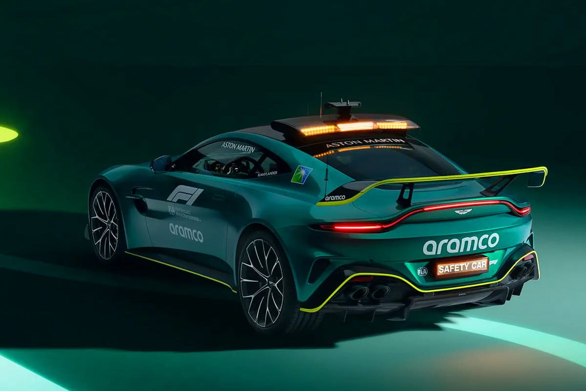 애스턴마틴 밴티지 F1 세이프티 카 
