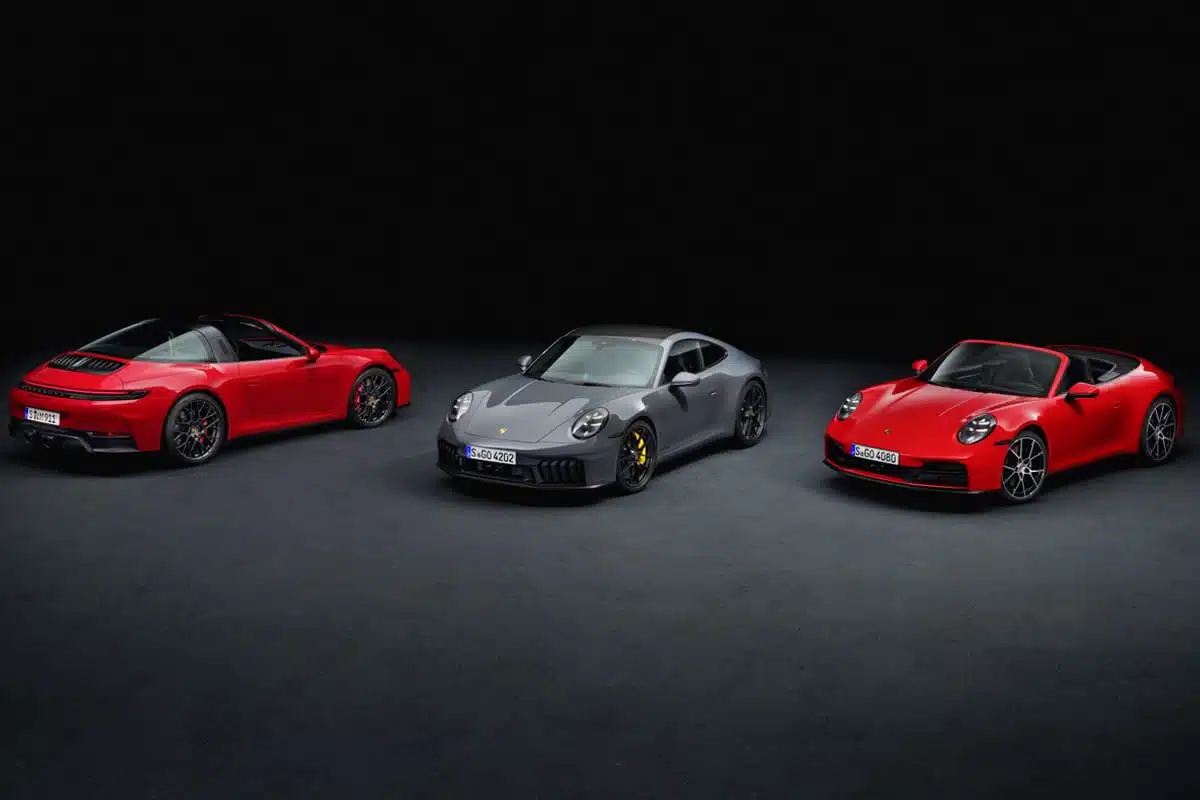 왼쪽부터 911 타르가 4 GTS, 911 카레라 GTS, 911 카레라 카브리올레