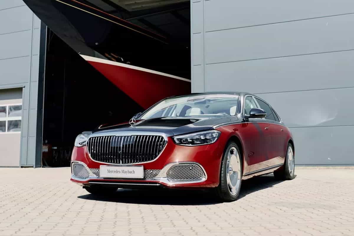 메르세데스-마이바흐 S680 비스포크 모델