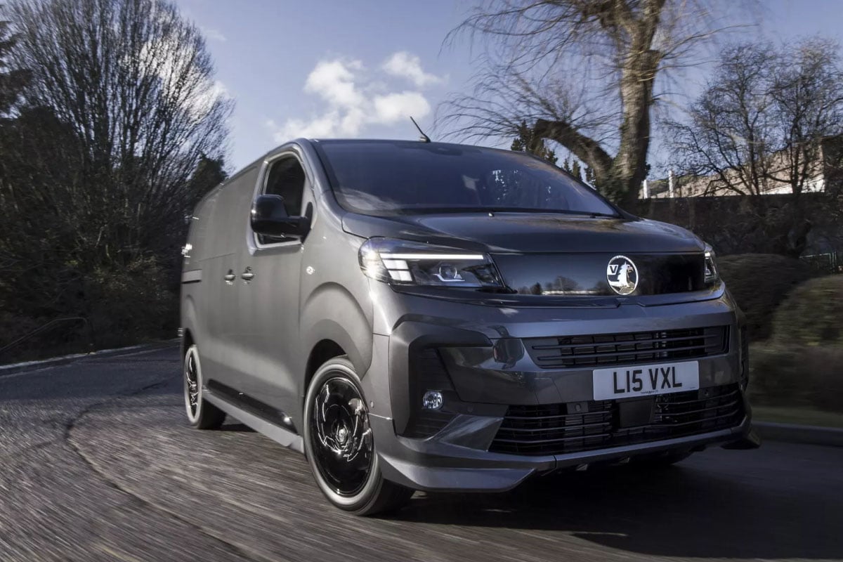 복스홀 비바로 GS