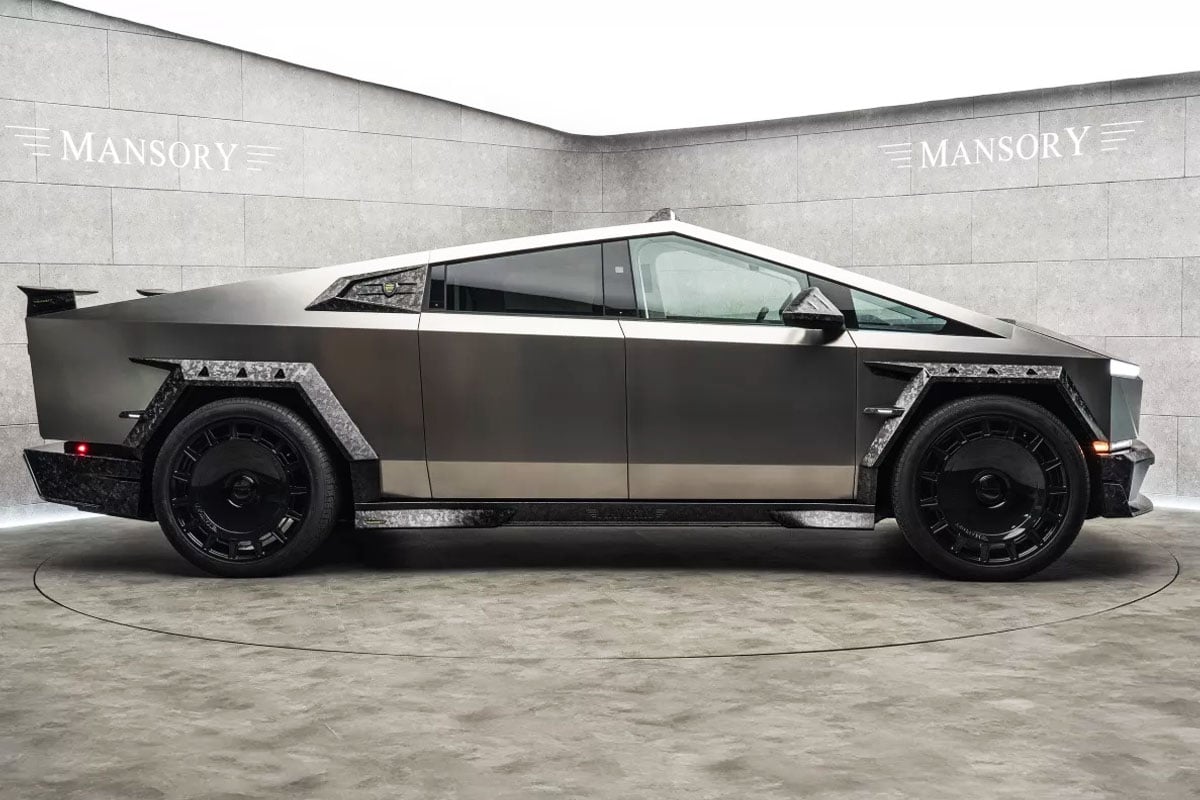 “벌써 입소문 탔다”.. 만소리의 손을 거쳐 새롭게 탄생한 사이버트럭에 ‘감탄’