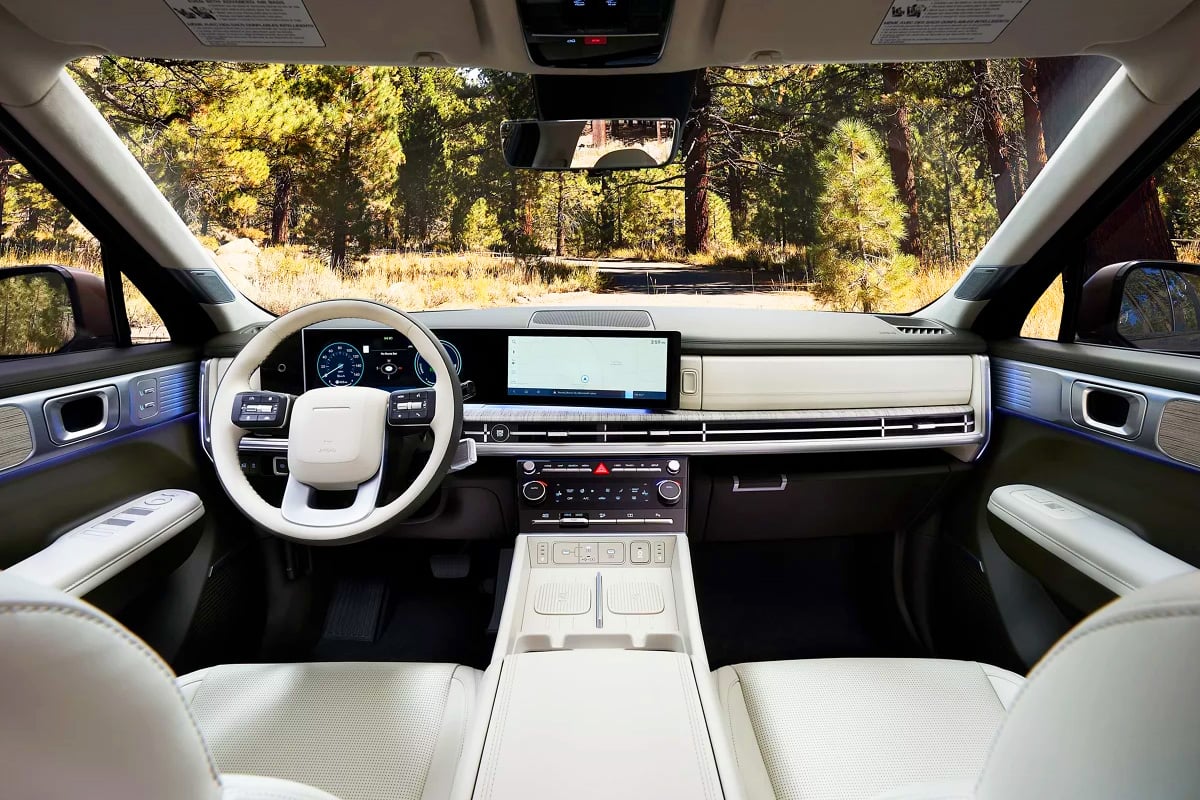 현대차 싼타페 실내