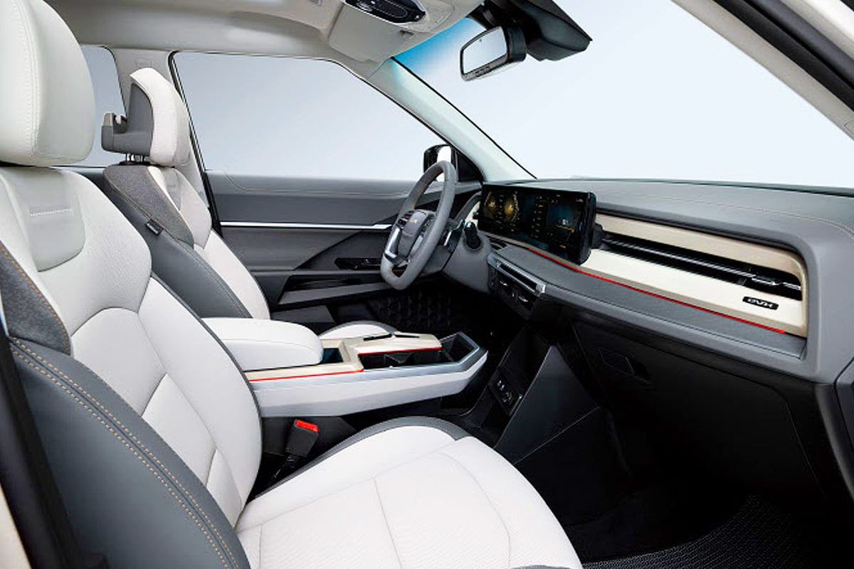 “먼저 산 사람만 불쌍하네”.. 깜짝 출시된 신형 SUV에 기존 차주들 ‘눈물’