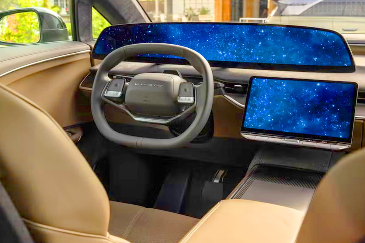 “제로백 3초대가 700km 간다”.. 1억 넘는 전기 SUV에 아빠들이 환호하는 ‘이유’