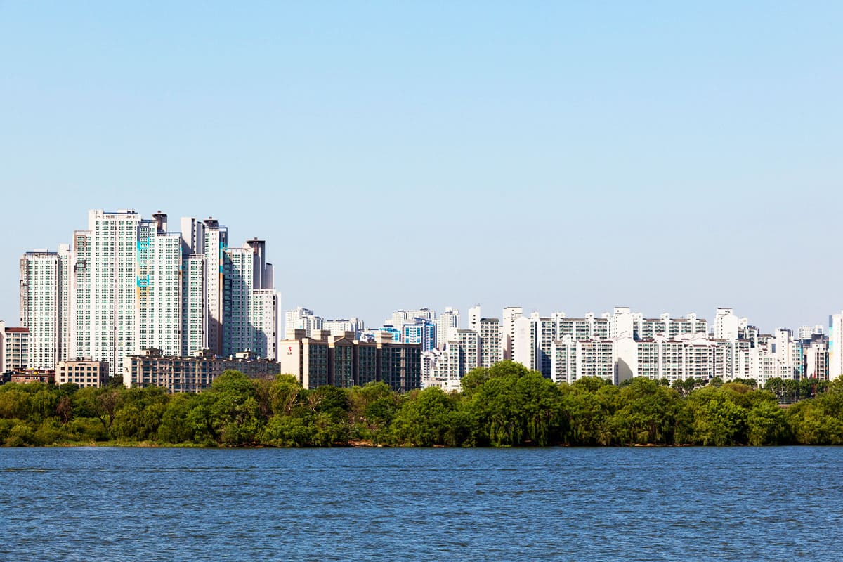 한강공원과 인접한 아파트