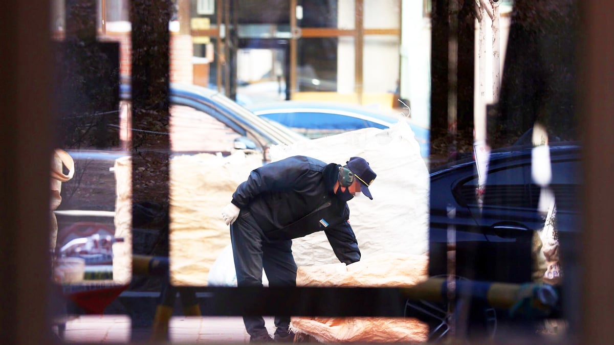 ‘툭’ 버렸다가 10만 원? “닭 뼈에 살 있잖아요”…황당한 과태료에 ‘당황’