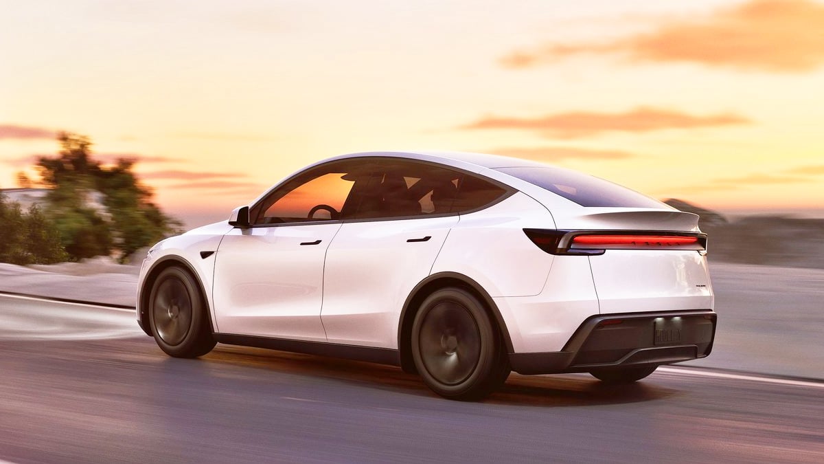 Tesla ranks first in imported car sales 4 1