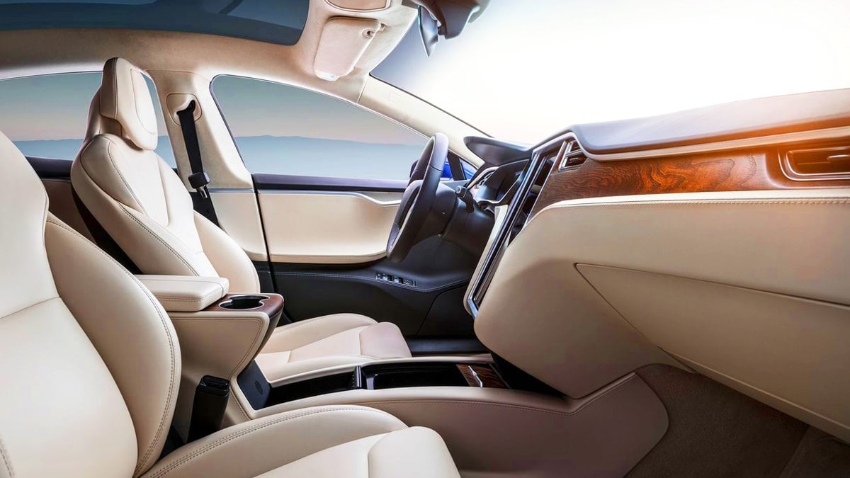 테슬라 모델 S 실내