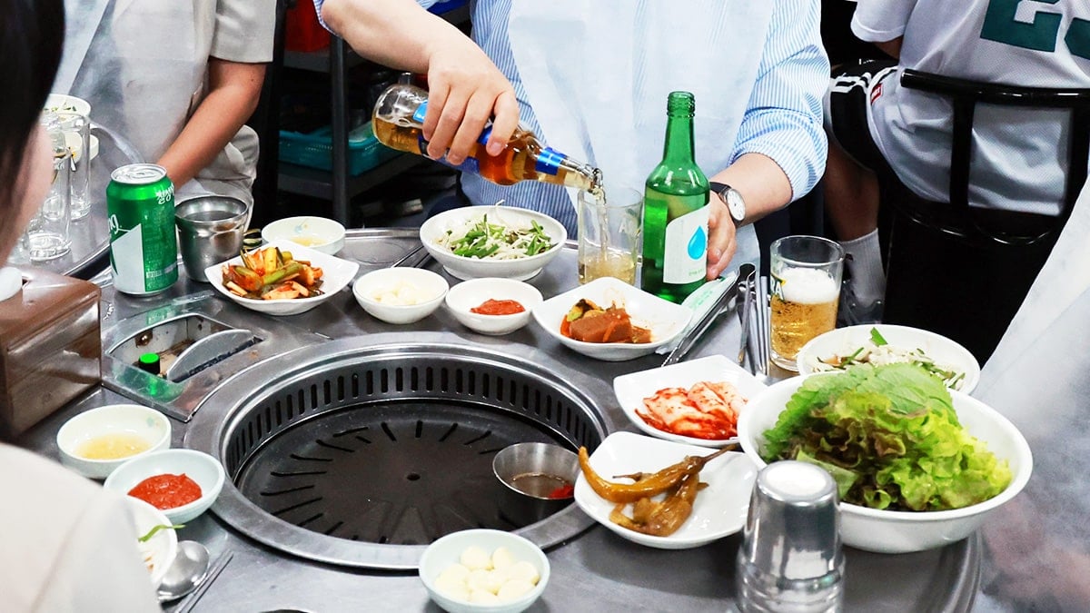 “소소한 모임 이제 못해”… 10개월 만에 다시 반등, 한 병에 최대 ‘8천 원’