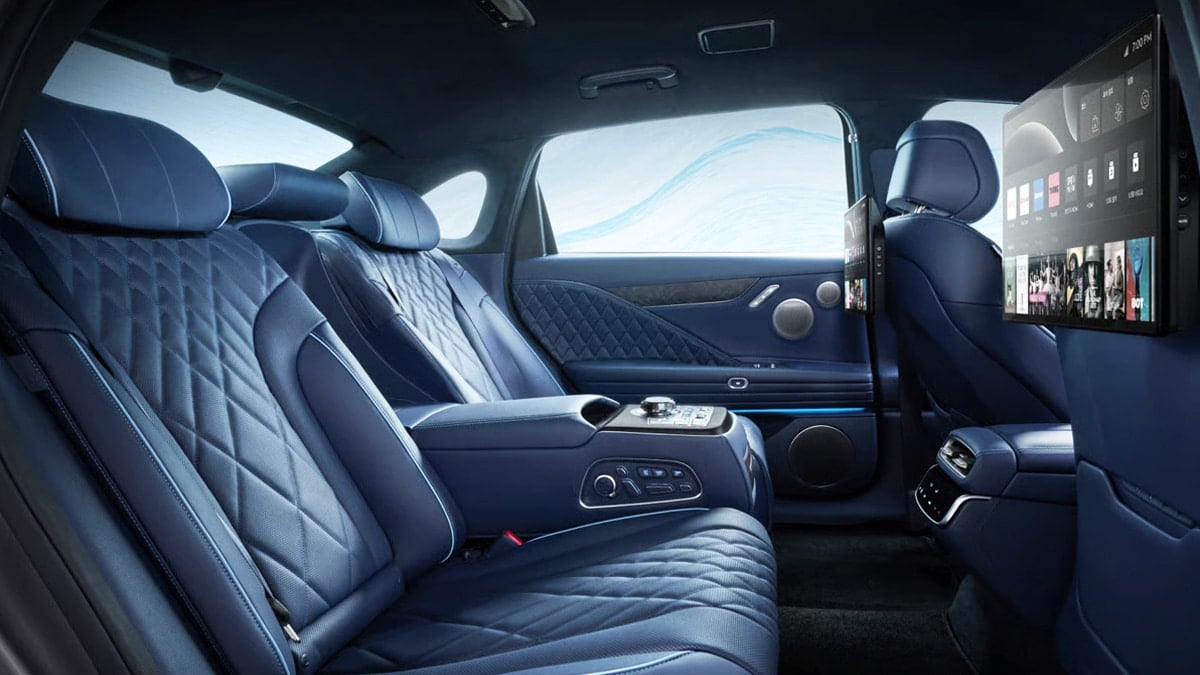 “결국 이렇게 퇴출당하네”… 조용히 단종된 제네시스의 프리미엄 세단에 ‘발칵’