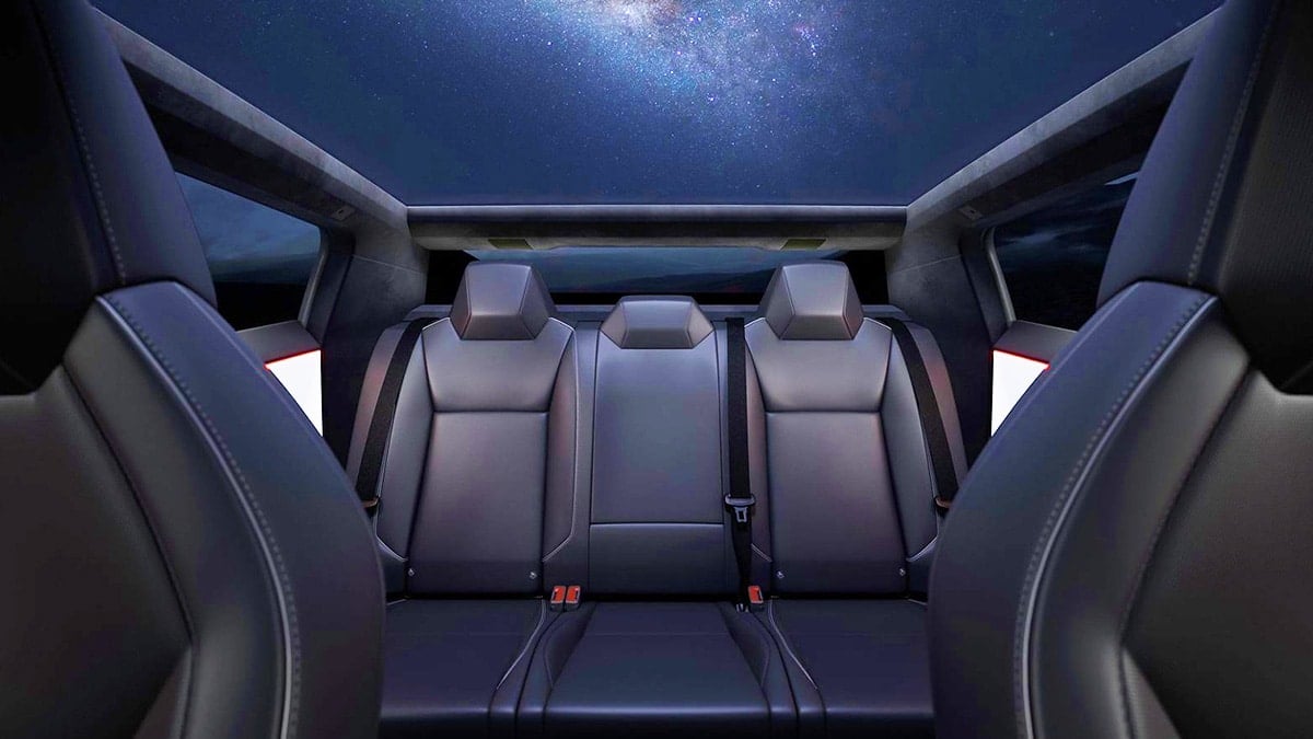 “100만 명이 예약했다면서”… 실제 판매 ‘5만 대’에 그친 비운의 전기차