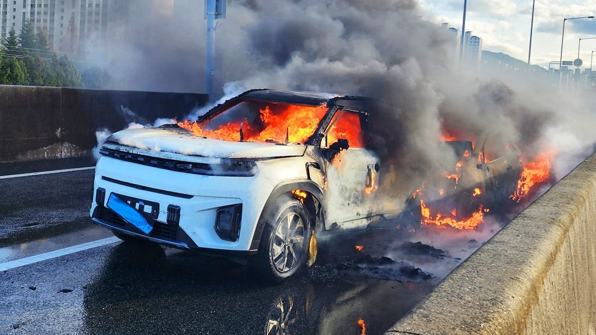 토레스 EVX 화재 사고 토레스 EVX 화재 사고