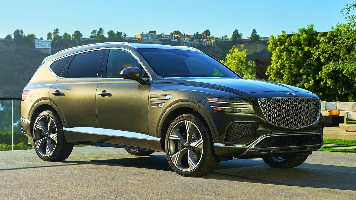 제네시스의 첫 하이브리드 모델이 될 예정인 GV80