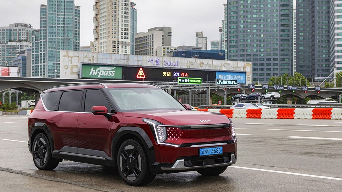 전기·수소차 고속도로 할인 연장 