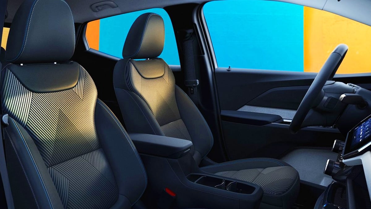 쉐보레 2027년형 볼트 실내