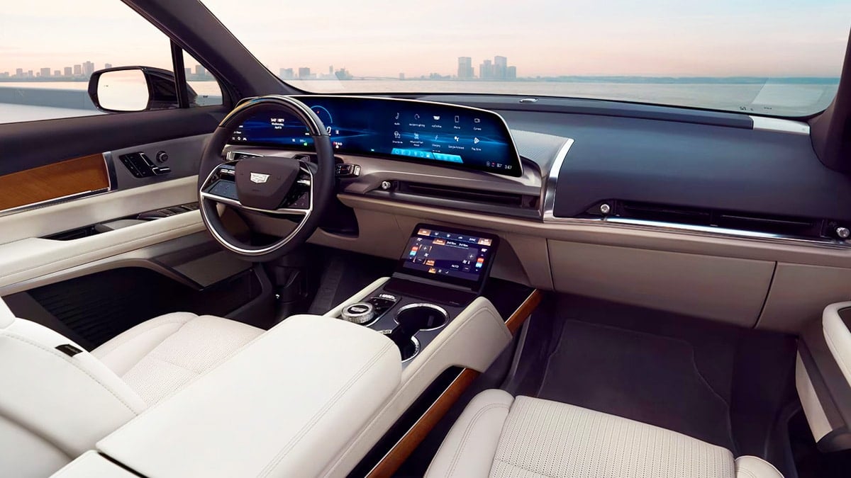 “벤츠·BMW도 못 비빈다”… 獨 ‘올해 최고의 럭셔리카’로 선정된 3열 대형 SUV