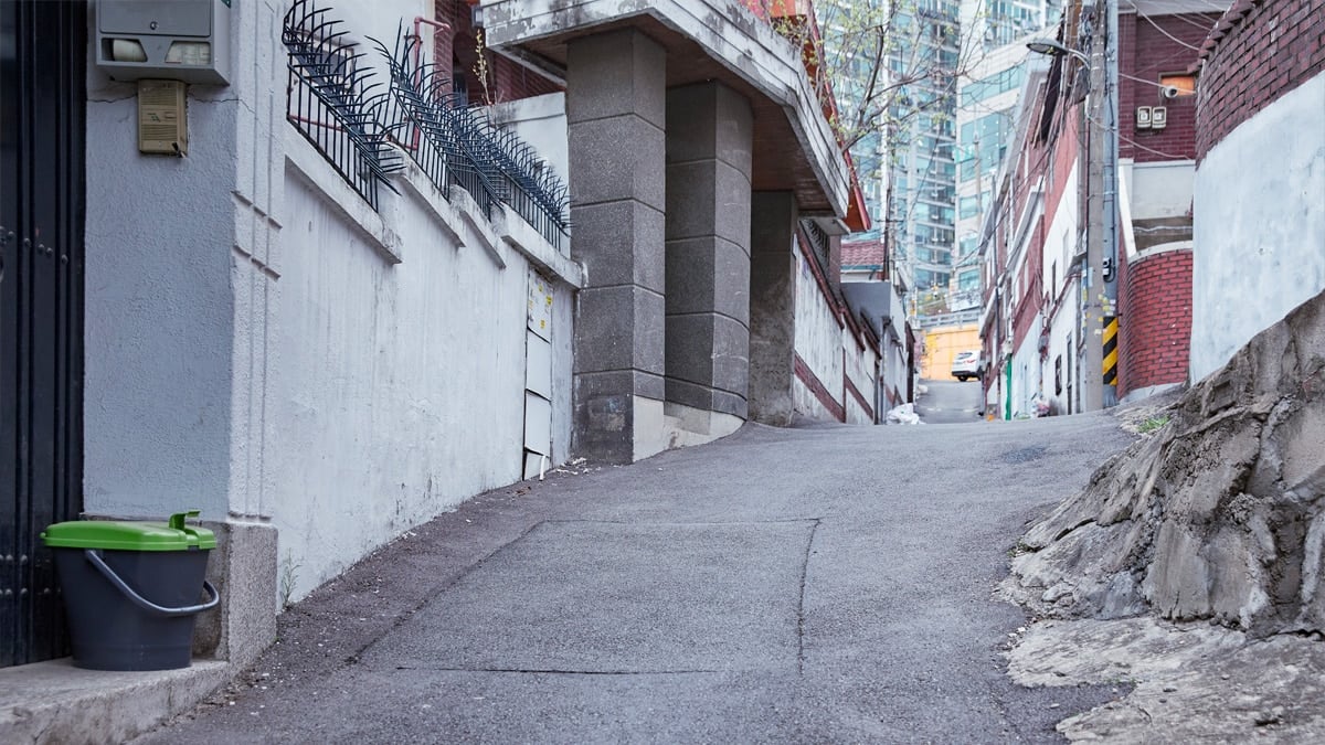 좁은 골목길 좁은 골목길