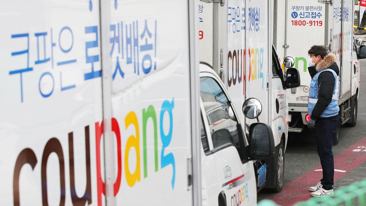 “없애면 우린 어떡하라고”… 2,000만 명 쓰는 ‘새벽배송’, 민주노총 금지령에 ‘시끌’