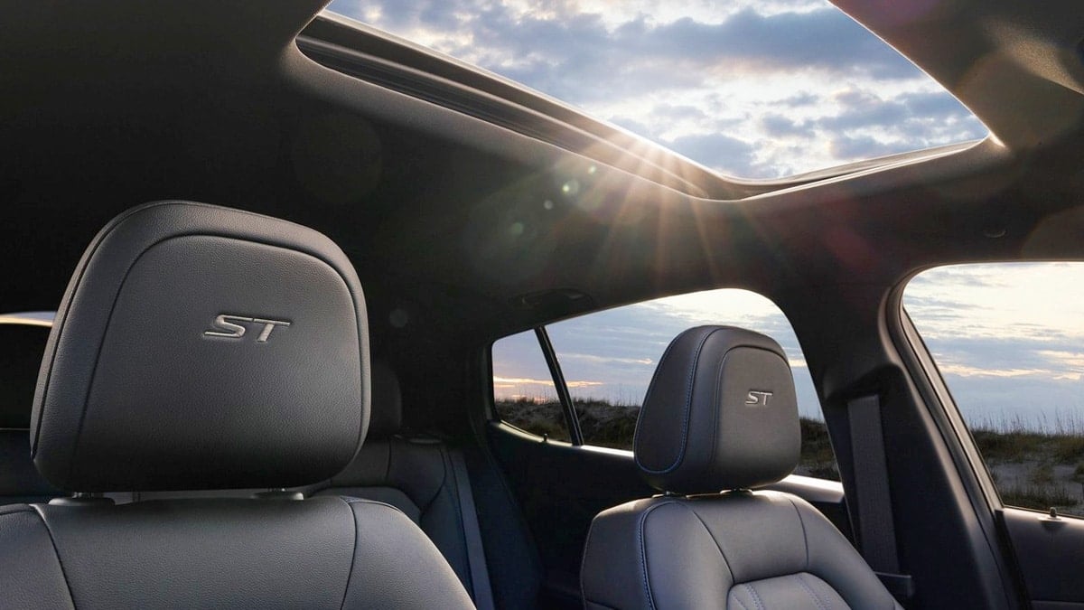 뷰익 엔비스타 실내