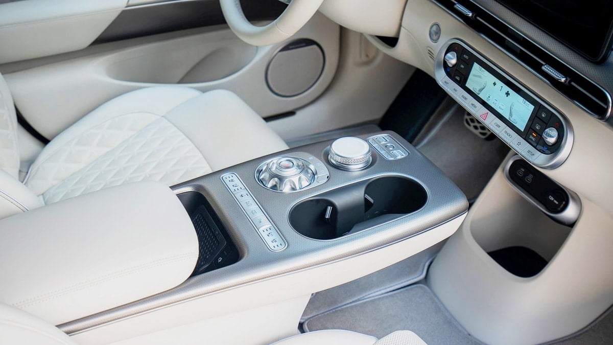 “쏘렌토 가격이면 사겠네”… 최대 1,861만 원이 ‘뚝’ 깎인 국산 럭셔리 SUV