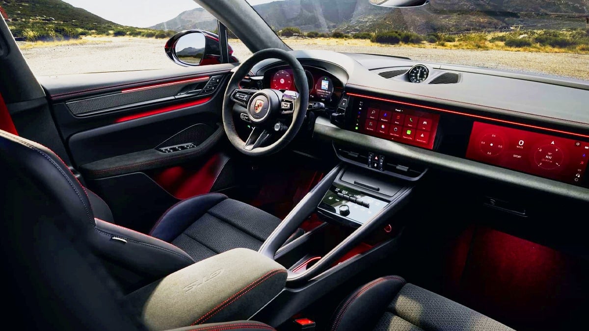 포르쉐 신형 마칸 GTS 실내 포르쉐 신형 마칸 GTS 실내