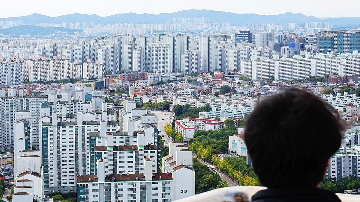 이제 서울 아파트 40%는 불법
