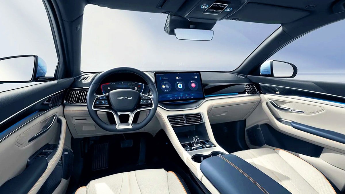 BYD 씨라이언 6 DM-i 실내