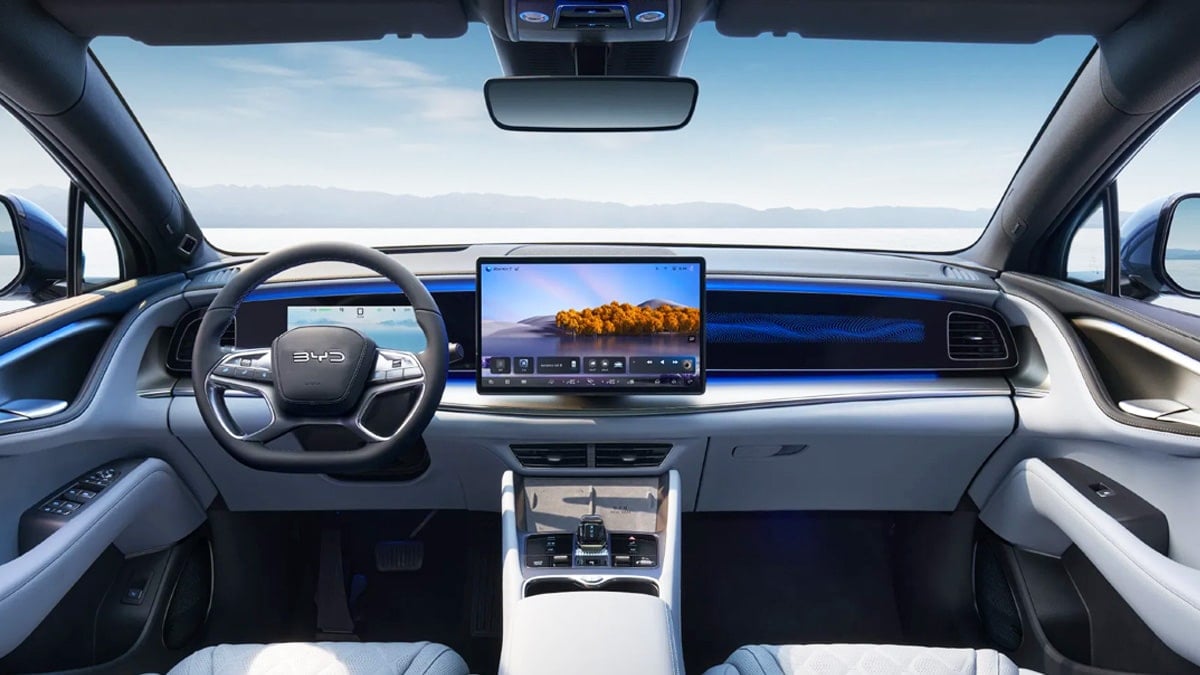 BYD 씨라이언 7 실내