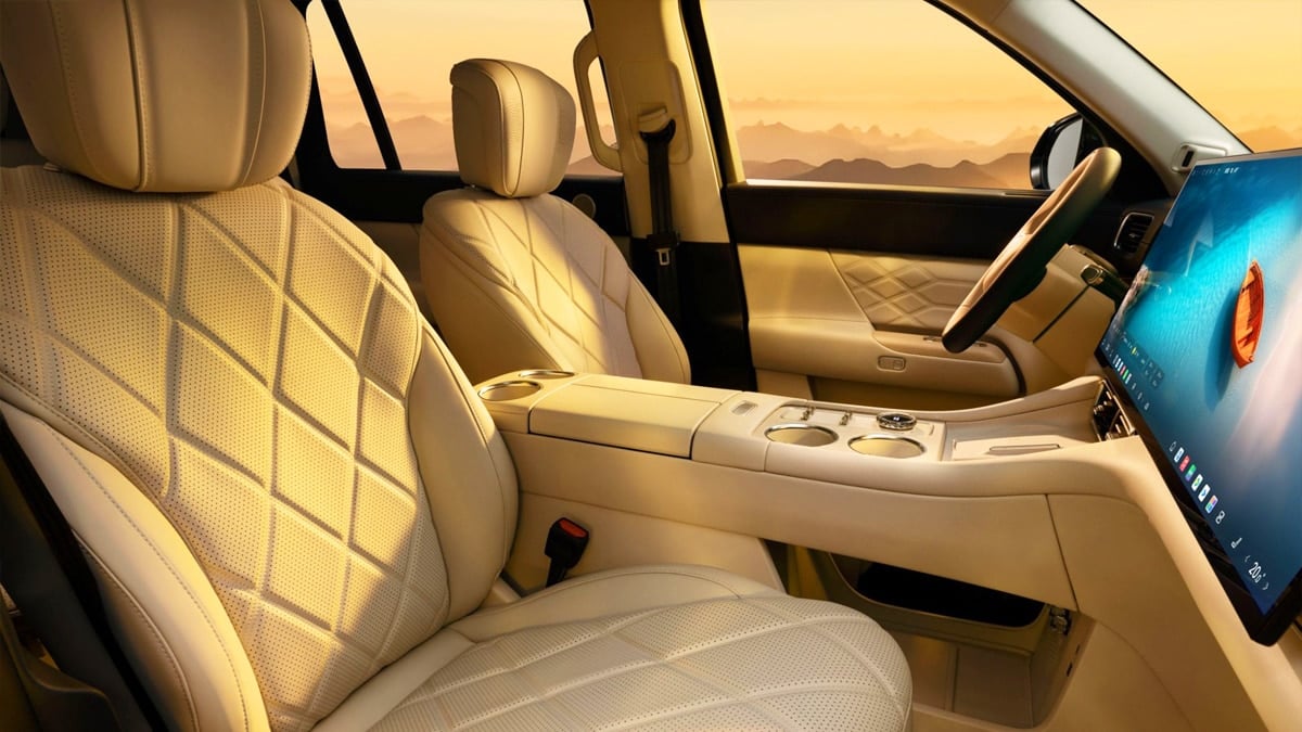 체리 풀윈 T11 실내