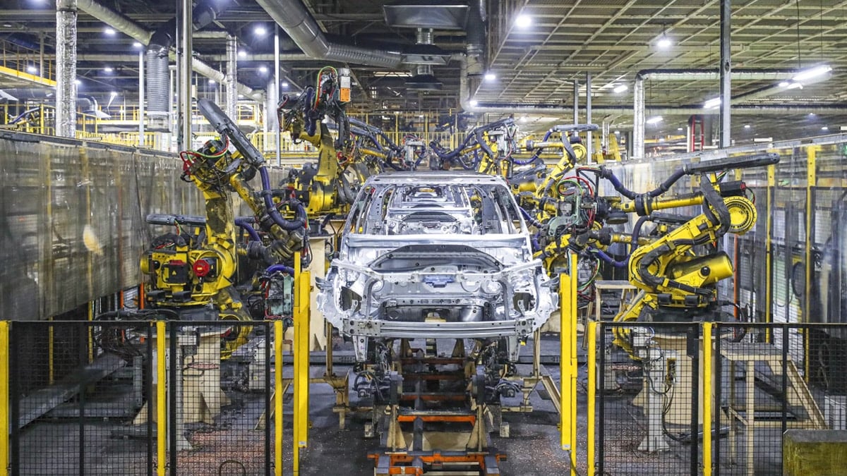 GM 한국사업장 부평공장 생산라인