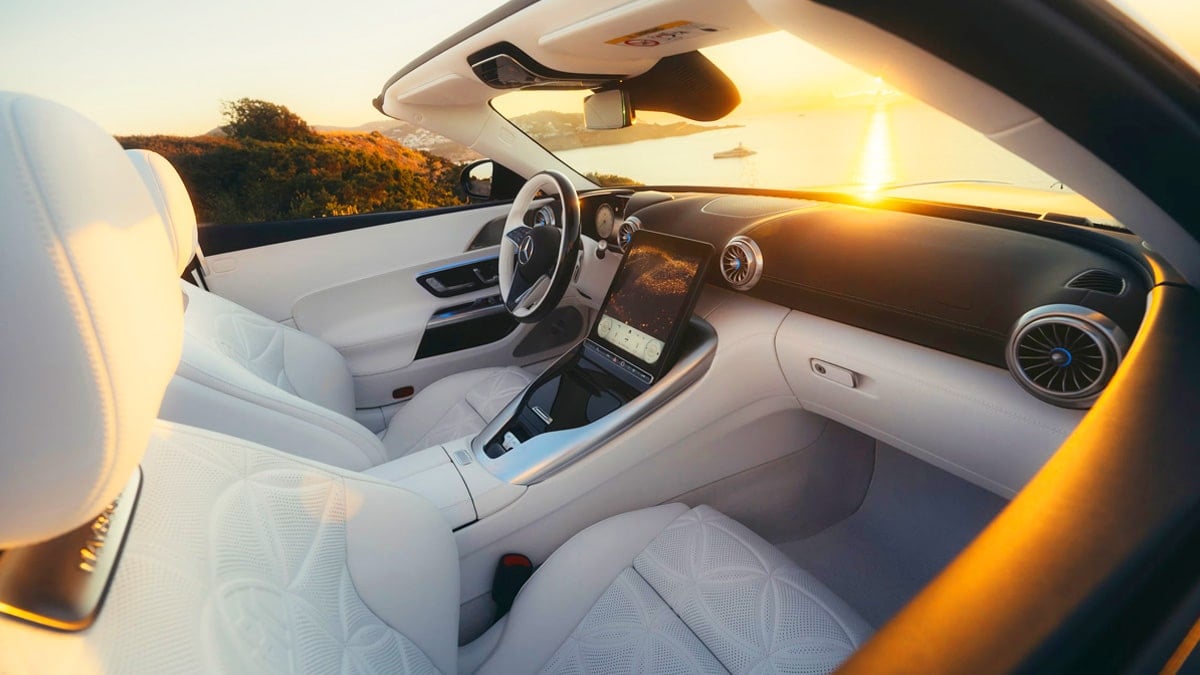 “제네시스는 명함도 못 내밀어”… 차원이 다른 럭셔리카, 마침내 韓 상륙