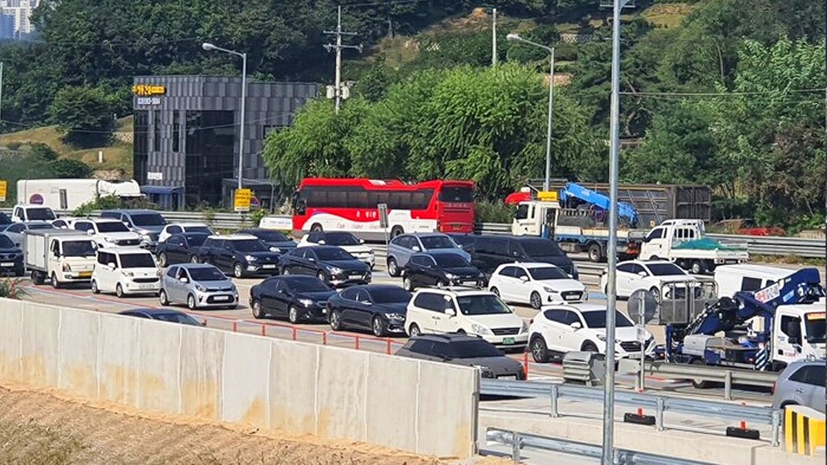 화도IC 인근의 고질적인 정체 구간