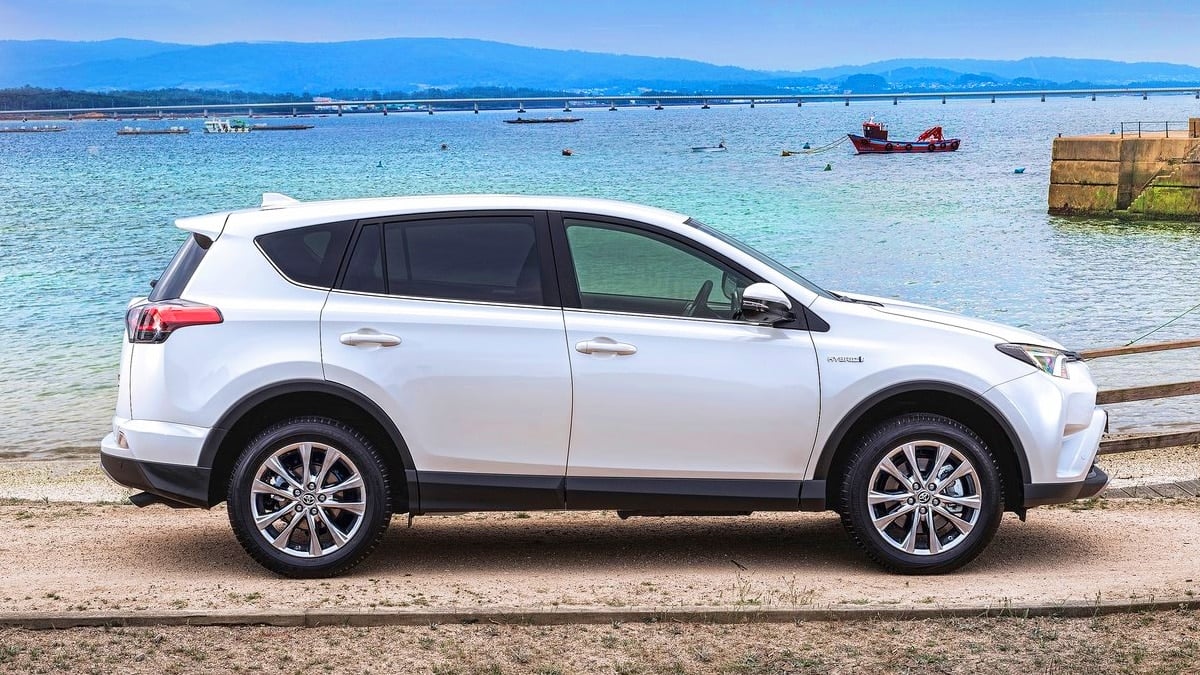 토요타 RAV4 하이브리드 4세대