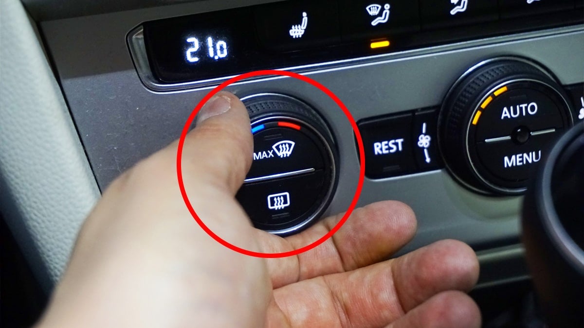 “운전자 10명 중 9명이 몰라요”… 겨울철 내 차 엔진 수명 갉아먹는 최악의 ‘행동’