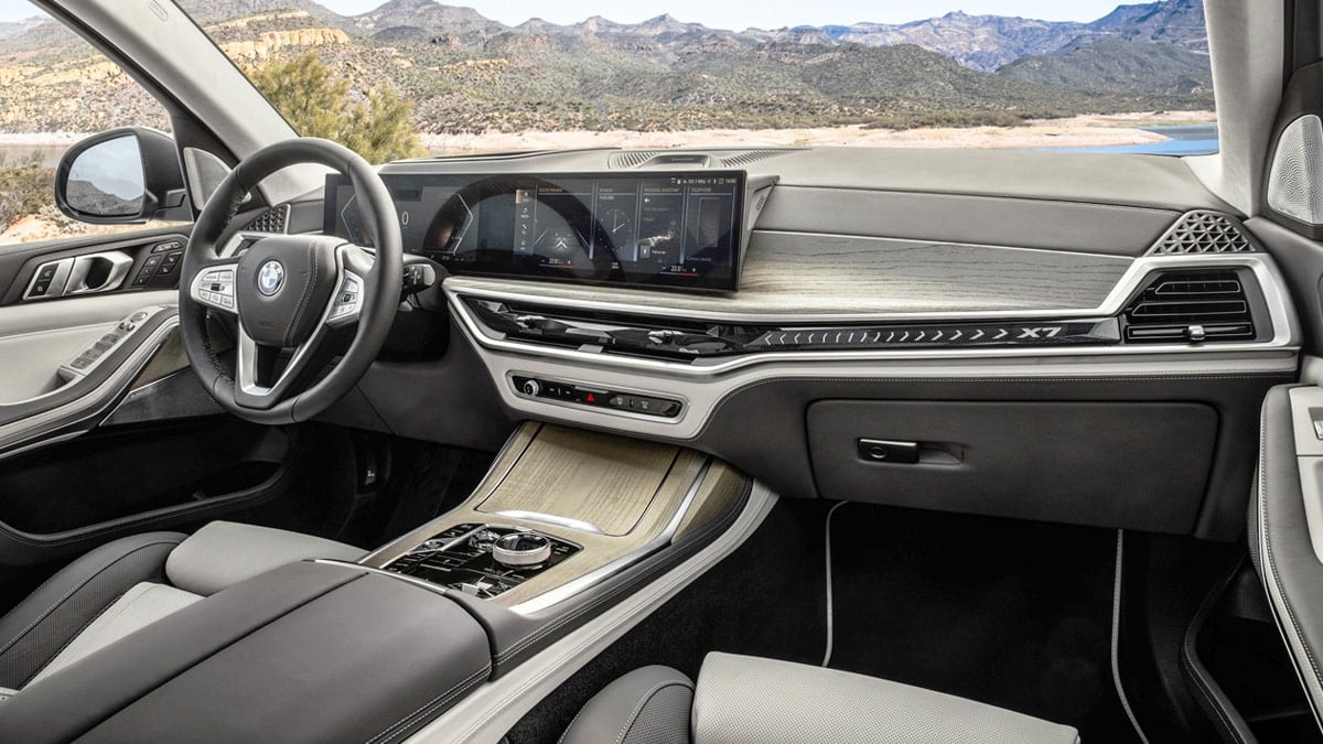 “아빠들이 인정하는 ‘명차’”… 에어 서스펜션·성능도 기본인 완벽한 ‘패밀리카’