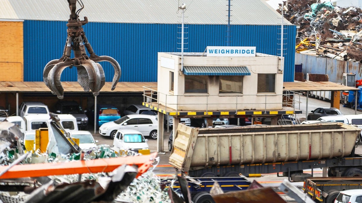 “공짜라고 좋아했는데”… 무료 폐차하면 200만 원 잃게 되는 뜻밖의 ‘이유’