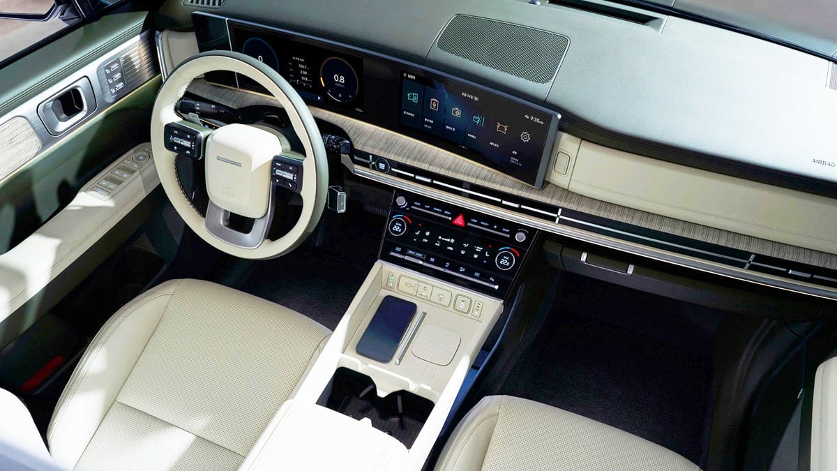 “아빠들 벌써 기대 중”… 900km는 기본인 ‘국산 SUV’, 기름값도 걱정 없어