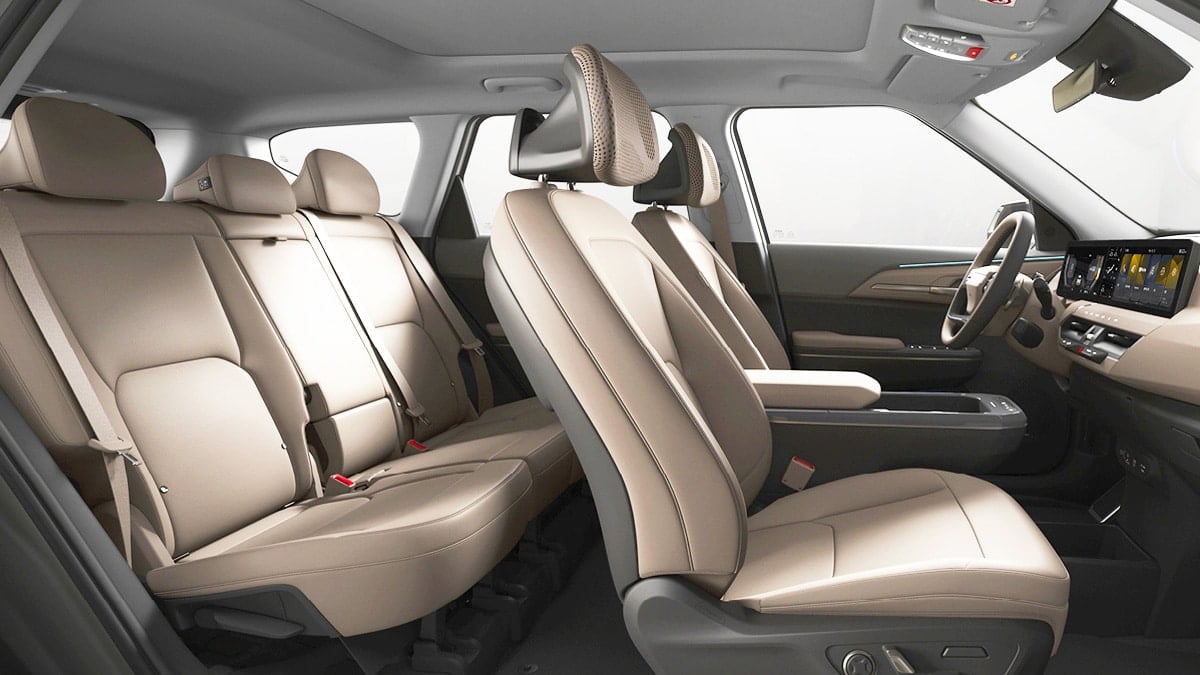 “中 배터리라고 욕하더니”… 한 달 만에 ‘1,150대’ 팔고 아빠들 홀린 국산 전기차