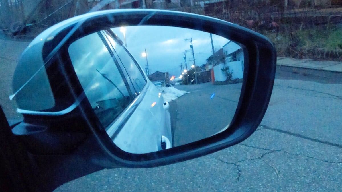 우측 사이드미러