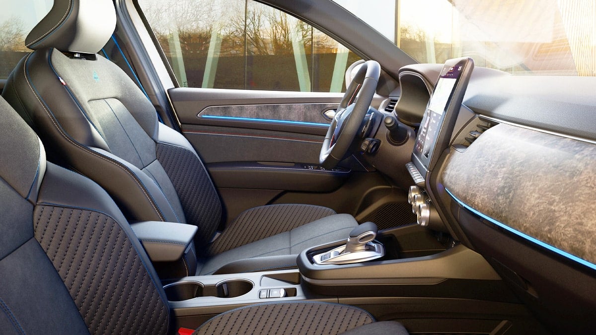 “셀토스·코나는 너무 흔해”… 똑똑한 젊은 아빠들이 고르는 가성비 SUV의 ‘정체’