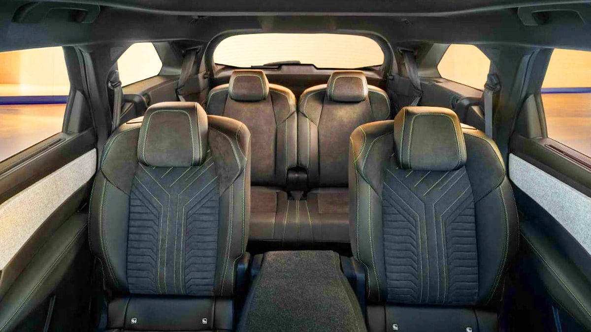 “싼타페 사려다 멈췄어요”… 마침내 국내 출시되는 7인승 ‘하이브리드 SUV’의 정체