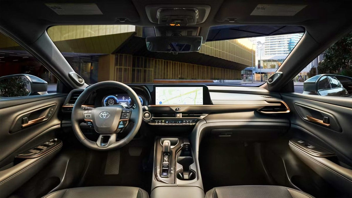 토요타 크라운 시그니아 실내