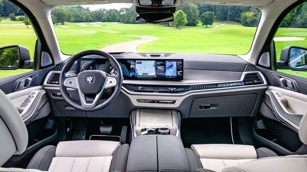 “에어 서스펜션·디자인도 ‘완벽’”… 1,300만 원 할인으로 벤츠 오너들 울린 ‘이 SUV’