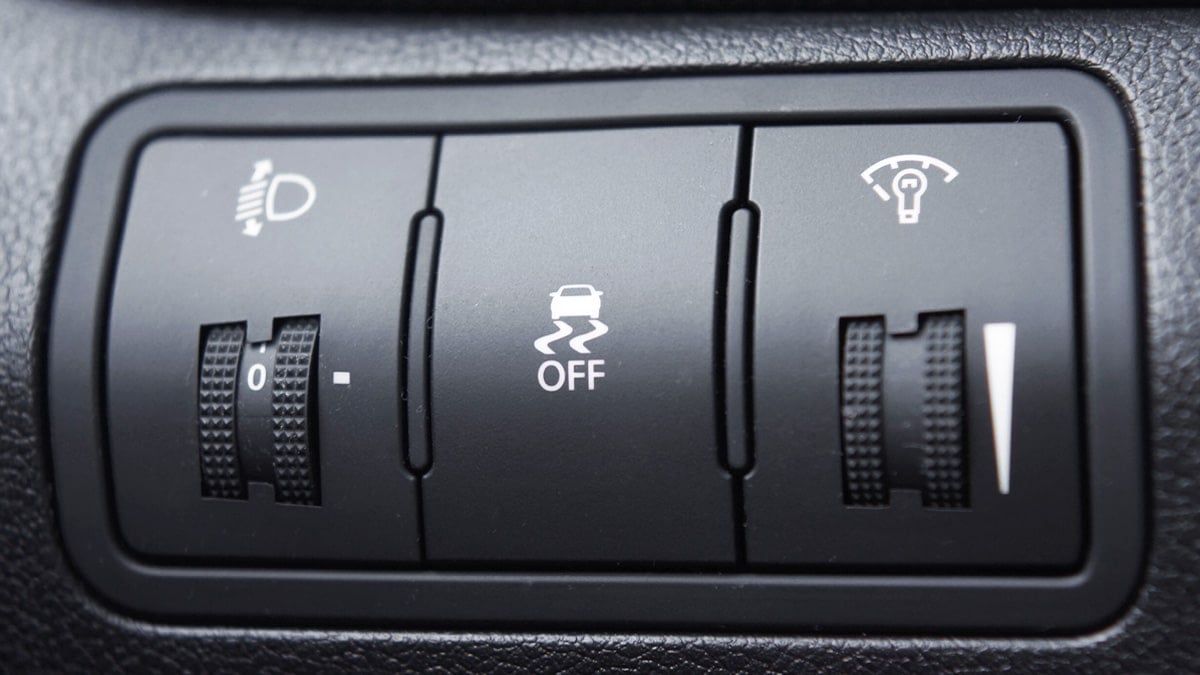 자동차 차체자세제어장치(ESC) 버튼 자동차 차체자세제어장치(ESC) 버튼