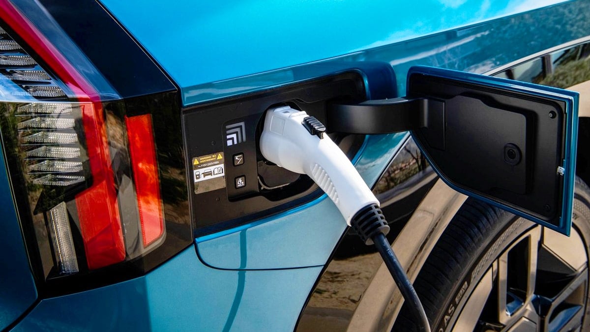 “이거 모르고 차 바꾸면 손해다”… 폐차하고 ‘400만 원’ 할인받는 車의 ‘정체’