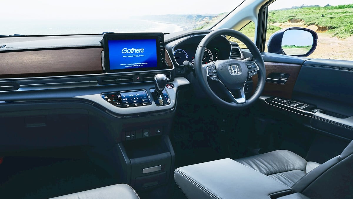 혼다 오딧세이 하이브리드 실내