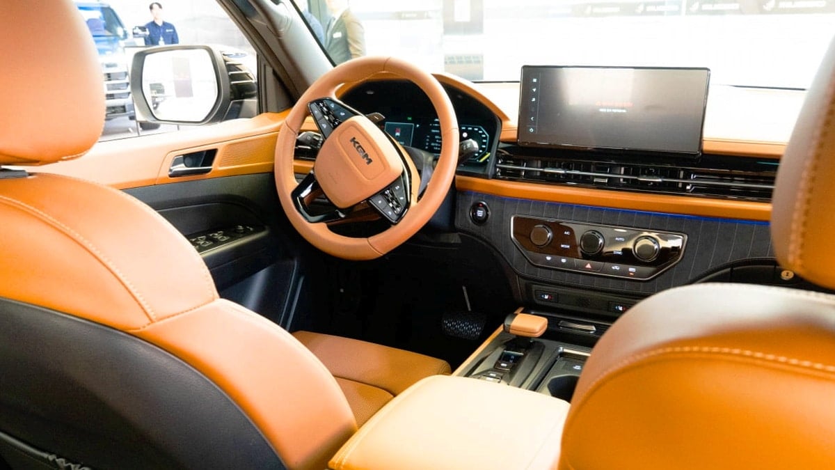 KGM 신형 무쏘 실내