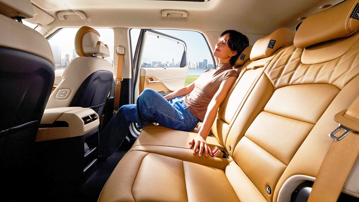 “이러면 스포티지·투싼 안 샀지”… 똑똑한 젊은 사람이 ‘싼값’에 타는 하이브리드 SUV