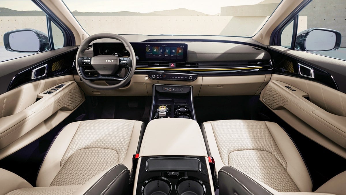 기아 카니발 하이브리드 실내