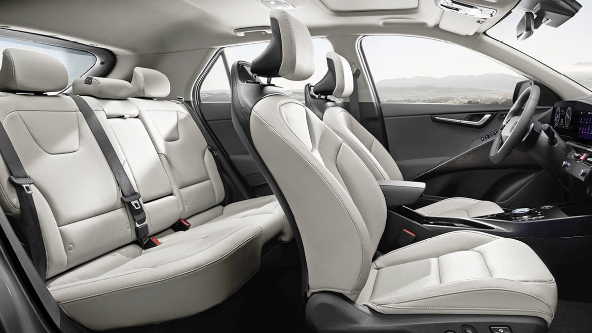 기아 니로 하이브리드 실내